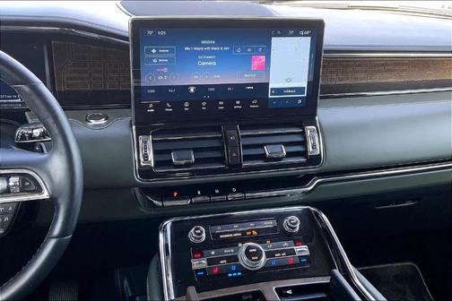 2022 Lincoln Navigator L Black Label