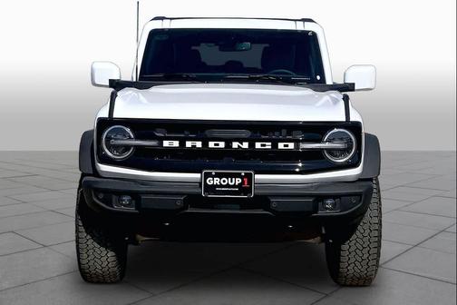 Oxford White 2026 Ford Bronco Outer Banks