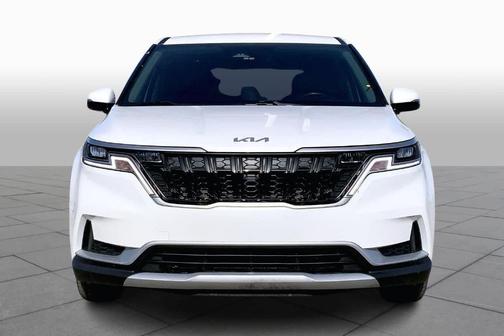 2023 Kia Carnival LX