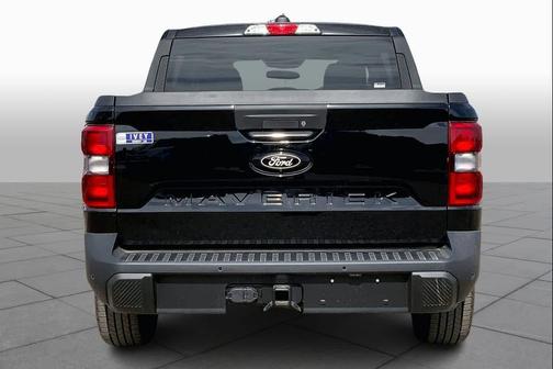 Shadow Black 2025 Ford Maverick XLT