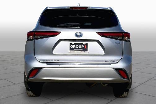 Celestial Silver Metallic 2020 Toyota Highlander Hybrid Platinum