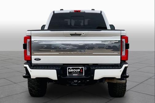 Star White 2024 Ford F-250 Platinum