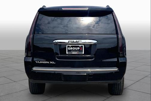 Onyx Black 2015 GMC Yukon XL 1500 Denali