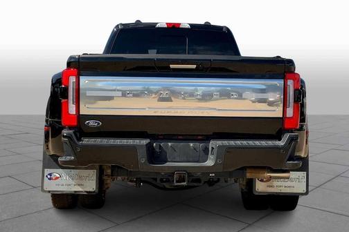 2024 Ford F-450 LIMITED 8
