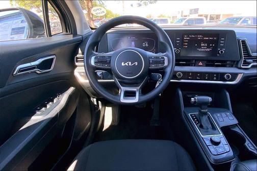 Fusion Orange 2023 Kia Sportage LX