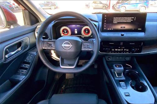 2025 Nissan Rogue Platinum