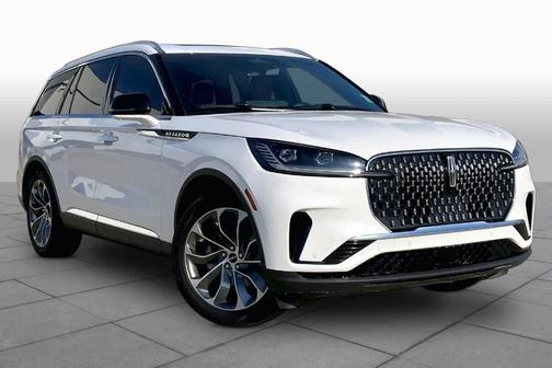 Pristine White 2025 Lincoln Aviator Reserve RWD