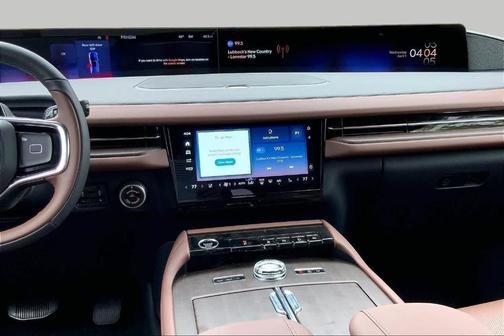 White 2026 Lincoln Navigator Reserve