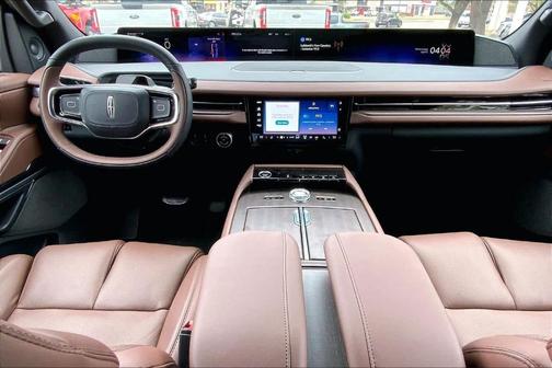 White 2026 Lincoln Navigator Reserve