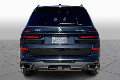 2025 BMW X7 xDrive40i