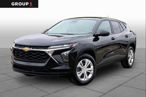 Mosaic Black Metallic 2025 Chevrolet Trax LS