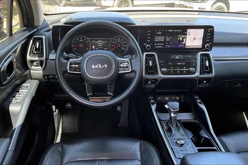 2023 Kia Sorento S