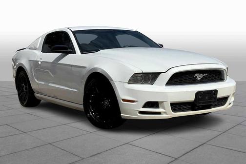 2014 Ford Mustang V6