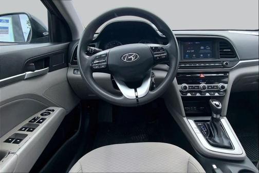 Phantom Black 2020 Hyundai ELANTRA SEL