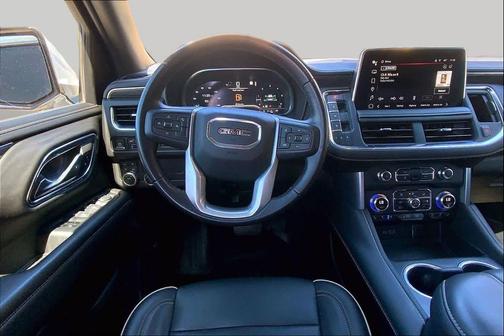 Summit White 2023 GMC Yukon SLT