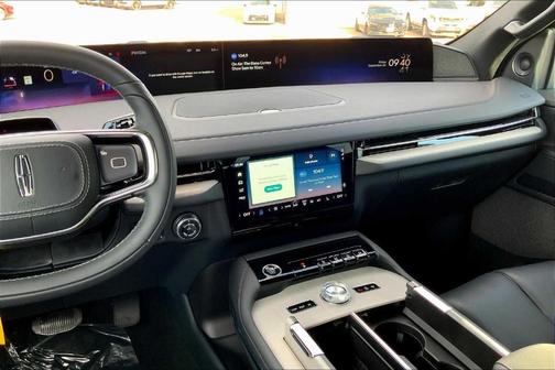 2025 Lincoln Navigator L Reserve