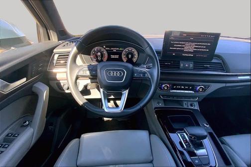 Florett Silver Metallic 2022 Audi Q5 45 S line Premium Plus