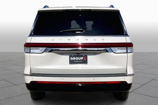 2022 Lincoln Navigator L Reserve