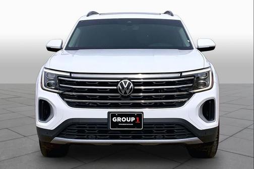 Pure White 2024 Volkswagen Atlas 2.0T SE w/Technology