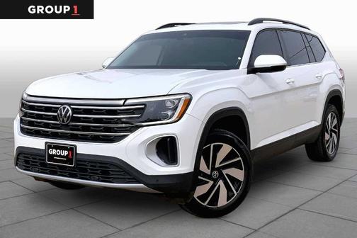 Pure White 2024 Volkswagen Atlas 2.0T SE w/Technology