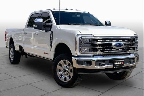 Star White Metallic Tri-Coat 2024 Ford F-350 Lariat