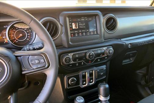 Granite Crystal Clearcoat Metallic 2023 Jeep Wrangler Sport