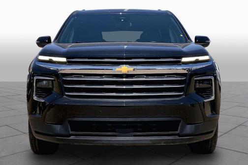 Mosaic Black Metallic 2025 Chevrolet Traverse LT