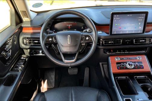 2023 Lincoln Aviator Reserve AWD