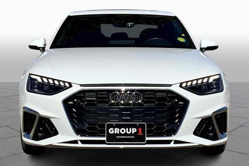 2024 Audi A4 45 S line quattro Premium