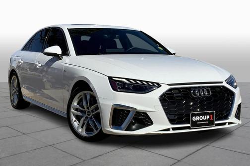 2024 Audi A4 45 S line quattro Premium