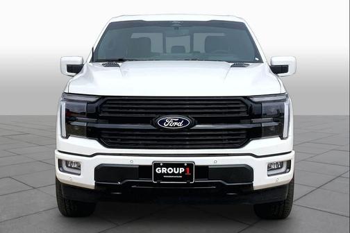 Star White Metallic Tri-Coat 2026 Ford F-150 Platinum