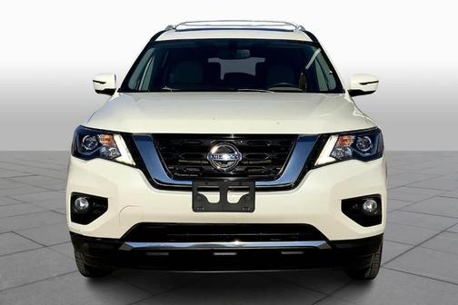 2020 Nissan Pathfinder Platinum
