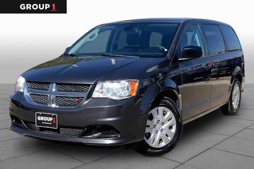 Granite Pearlcoat 2018 Dodge Grand Caravan SE