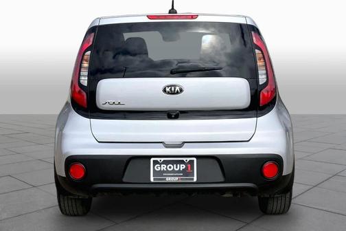 Bright Silver 2017 Kia Soul Base