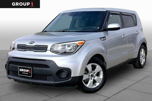 Bright Silver 2017 Kia Soul Base