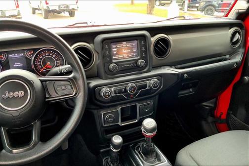 2021 Jeep Gladiator Sport