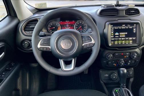 2023 Jeep Renegade Latitude