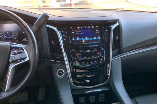 2018 Cadillac Escalade Platinum