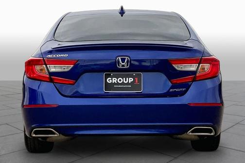 Still Night Pearl 2020 Honda Accord Sport 1.5T