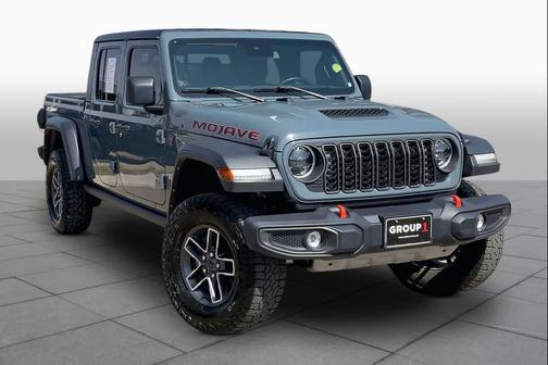 Anvil Clear Coat 2024 Jeep Gladiator Mojave