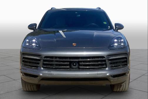 Quartzite Grey Metallic 2022 Porsche Cayenne Cayenne