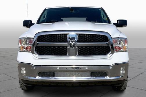 2015 RAM 1500 SLT
