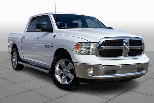 2015 RAM 1500 SLT