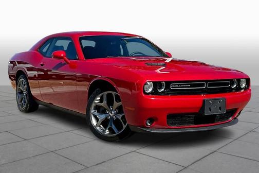 2017 Dodge Challenger SXT
