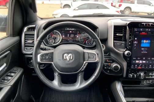 Diamond Black 2024 RAM 1500 Big Horn/Lone Star