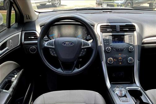 2019 Ford Fusion S