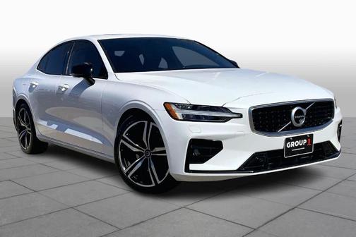 2019 Volvo S60 T5 R-Design