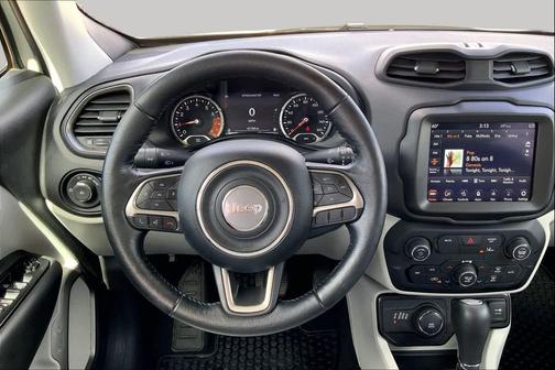 Alpine White Clearcoat 2022 Jeep Renegade Limited
