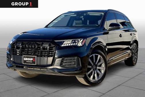 2022 Audi Q7 45 Premium Plus