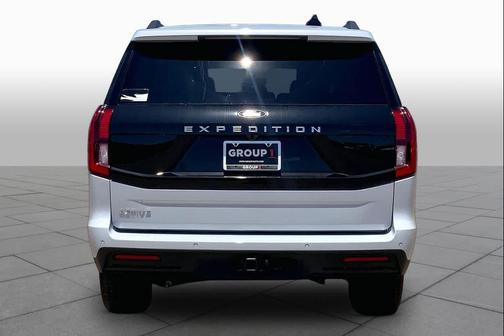 Space Silver Metallic 2026 Ford Expedition Active